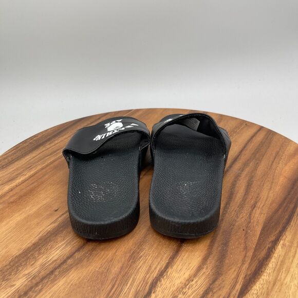 Sandals_&_Flip_Flops